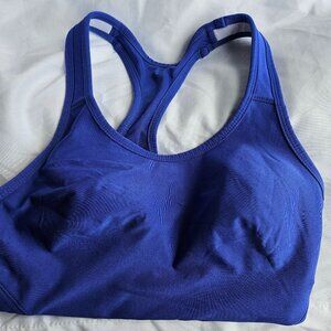 Avia Racerback Sports bra Size M